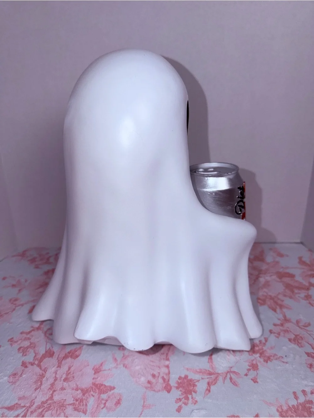 👻 Cute Ghost Holding DIET COKE  Halloween Tabletop Decor 12”NEW💖 - Picture 3 of 9